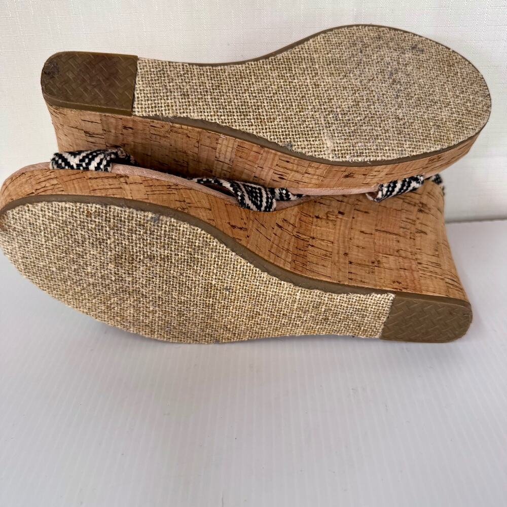 TOMS Espadrille Wedge Sandals Women's 8.5 Aztec Boho Summer Print Black White - Picture 7 of 12